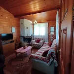Konukevi Vigla Ias Neos Marmaras