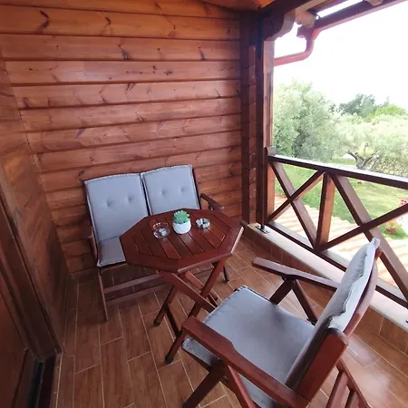 Guest house Vigla Ias Neos Marmaras